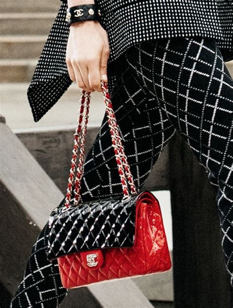 bolsas de marca chanel|cheapest chanel bag 2020.